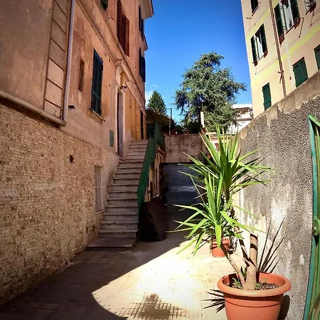 Il Pinolo, Comfy Studio In Rome's Coolest Patch, Pigneto Apartament Rzym