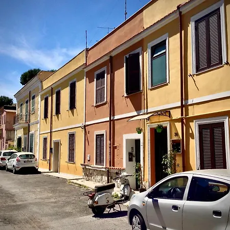 Il Pinolo, Comfy Studio In Rome's Coolest Patch, Pigneto Apartament